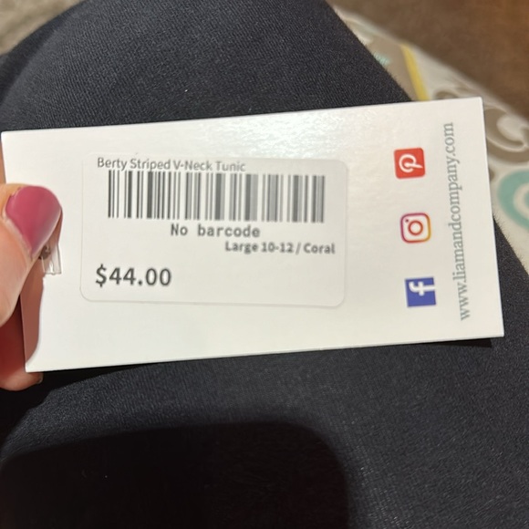 NWT fun colored long sleeve top - Picture 3 of 3